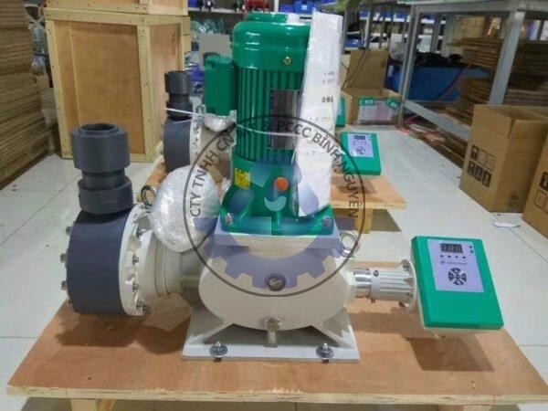 can-dien-tu-camry-sieu-mong-hoa-tiet-hoa-van-eb-9301-s109