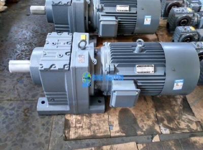 can-dien-tu-camry-sieu-mong-hoa-tiet-hoa-van-eb-9301-s109
