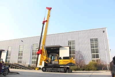 Máy khoan điều khiển cọc quay bánh xích HWDR260 