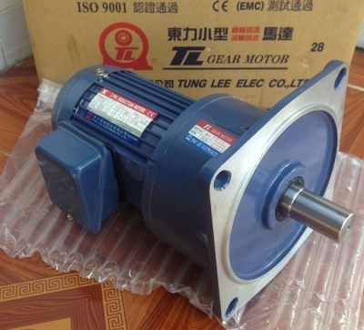 can-dien-tu-camry-sieu-mong-hoa-tiet-hoa-van-eb-9301-s109