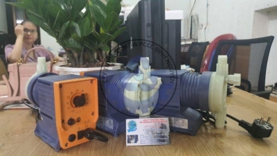 can-dien-tu-camry-sieu-mong-hoa-tiet-hoa-van-eb-9301-s109